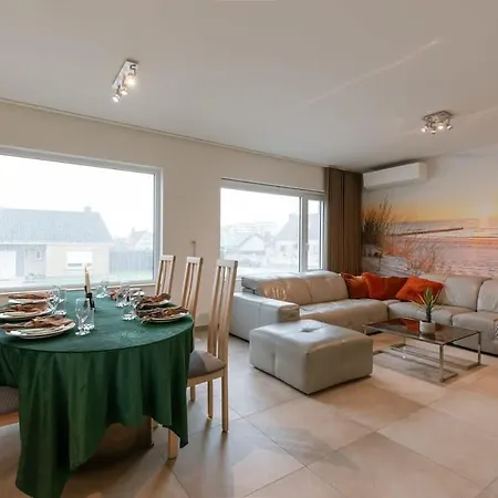 Villa Spacious Getaway Close To The Beach And Airport *